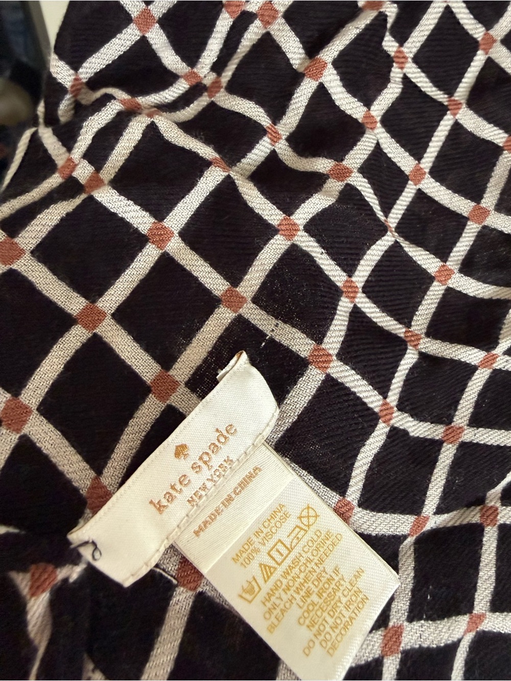 Kate Spade Infinity Scarf - Picture 4 of 5